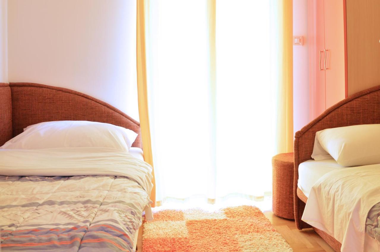 Apartment Silvija Sea View Umag Exteriör bild